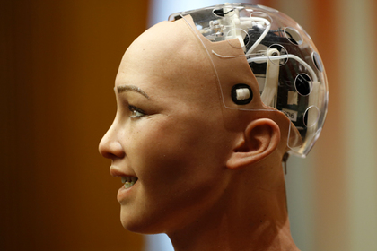 Пообещавшая уничтожить человечество робот София выступила в ООН #Наука #Техника #Новости