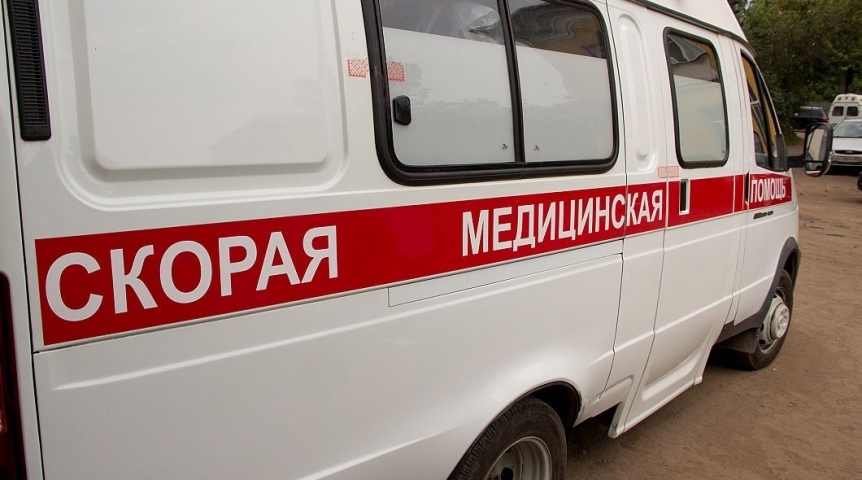 В Омске грузовик наехал на 12-летнего мальчика и скрылся #Происшествия #Омск