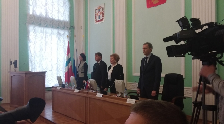 Корбут и Фадина открыли первый форум молодых парламентариев в Омске #Омск #Политика #Сегодня