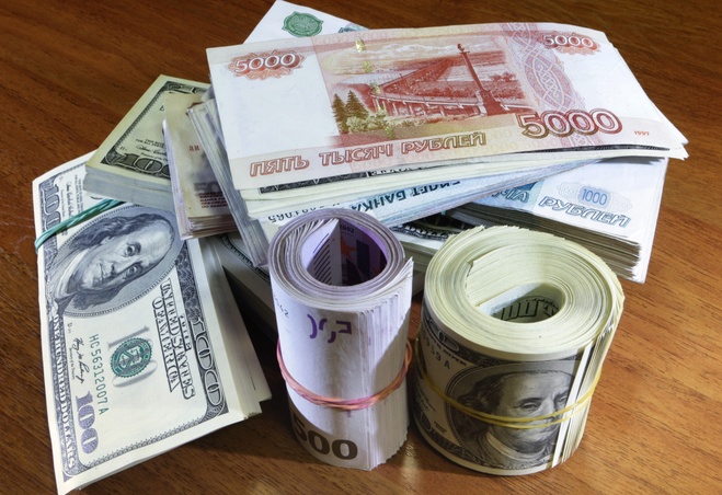 У ярославского архиерея РПЦ похитили сейф с 11 млн руб., 30 тыс. долларов и 3 тыс. евро