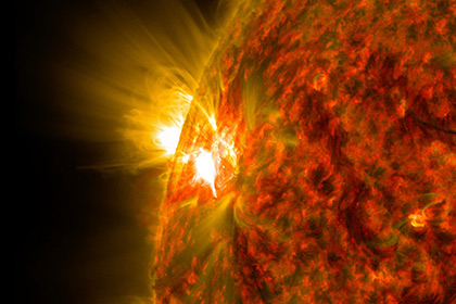 Ученые обещали разрушительную для Земли супервспышку на Солнце