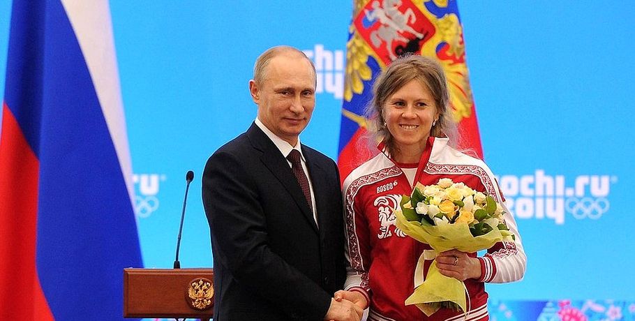 Омская биатлонистка Яна Романова объяснила закрытие своего фонда #Спорт #Новости