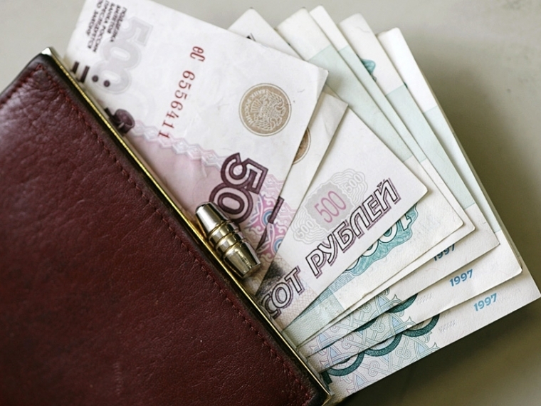 Приставы вернули омичу зарплату за 3 года #Экономика #Омск
