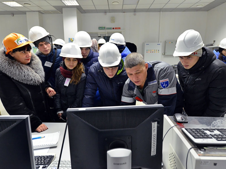 Омские студенты прошли практику на предприятиях ГК «Титан» #Экономика #Омск