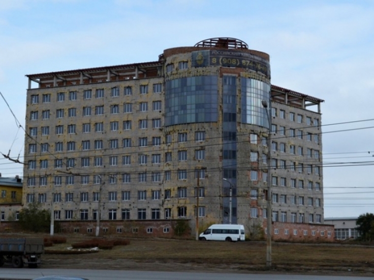 В Омске все же будут достраивать четырехзвездочную гостиницу Hilton #Экономика #Омск