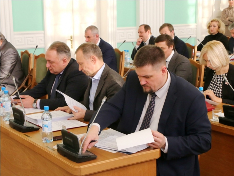Депутаты увеличили казну Омска на 2 миллиарда рублей #Экономика #Омск