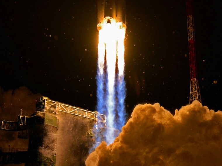 «Роскосмос» хочет отправлять людей на Луну на омской ракете «Ангара» #Экономика #Омск