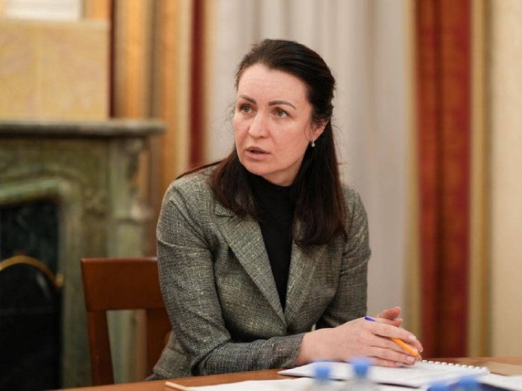 Оксана Фадина: «Мы обсудили законопроект о поддержке финансовой стабильности региональных бюджетов» #Экономика #Омск