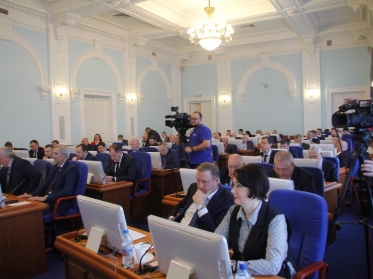 Депутаты омского Заксобрания расширили перечень оснований для списания долгов #Экономика #Омск