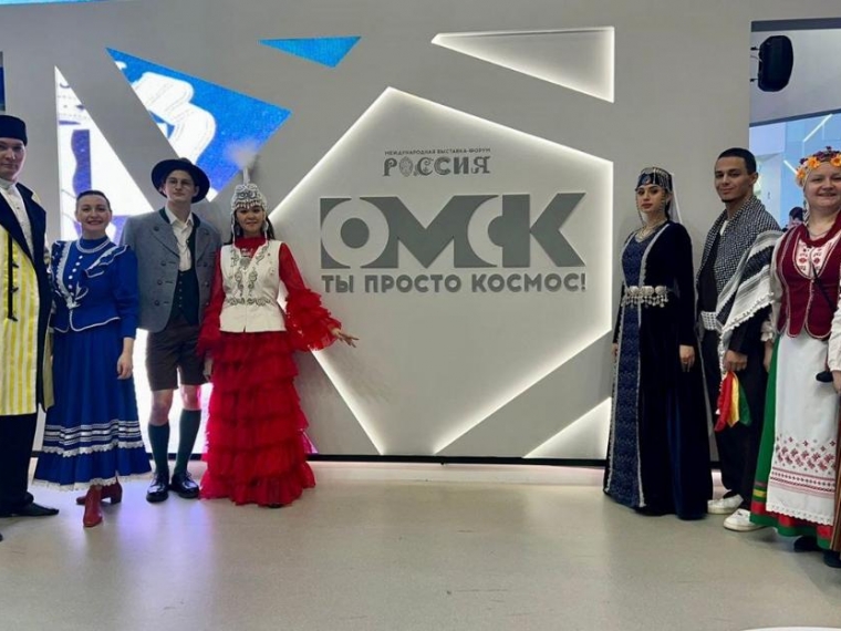 На выставке «Россия» национальные объединения Омской области презентовали свои обычаи и традиции #Культура #Омск