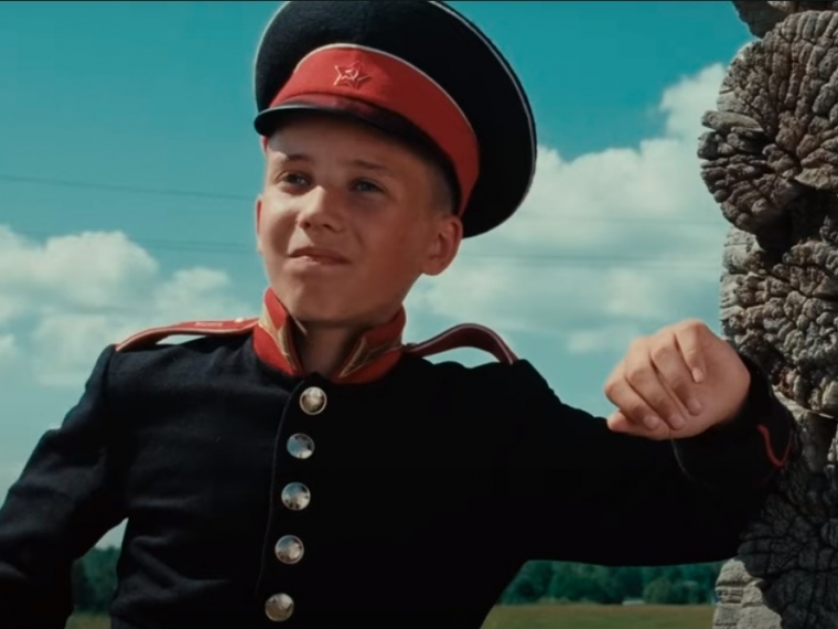 Омские школьники с 25 апреля смогут посмотреть художественный фильм «Суворовец 1944» по «Пушкинской карте» #Культура #Омск