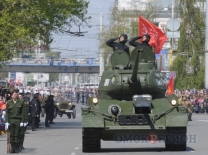 Открывший парад Победы танк Т-34 был выпущен в Омске #Экономика #Омск