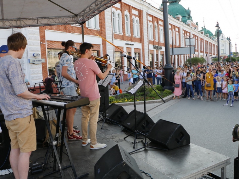 Первый фестиваль Omsk Music Night прошел на Любинском проспекте #Культура #Омск