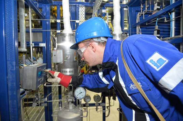 На Омском нефтезаводе запустили «первую ласточку» большого проекта #Экономика #Омск