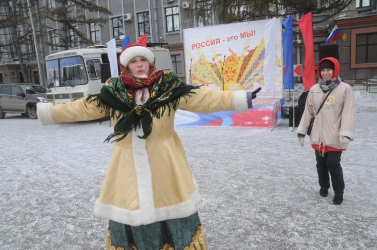 Омичи отпраздновали День народного единства хороводом #Культура #Омск