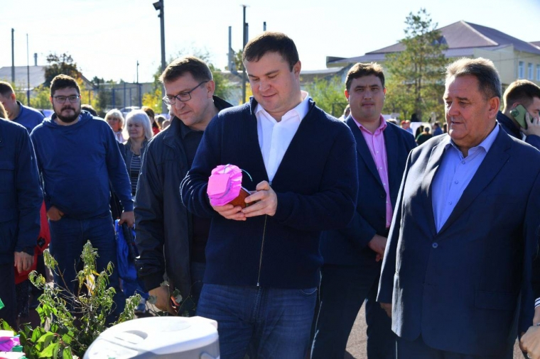 Виталий Хоценко высоко оценил проект «Агро-Крут!», реализуемый в Крутинском районе #Экономика #Омск