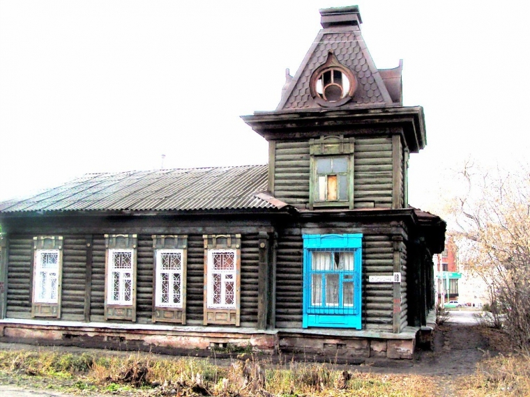Неуместные памятники: кому нужно архитектурное наследие прошлого? #Культура #Омск