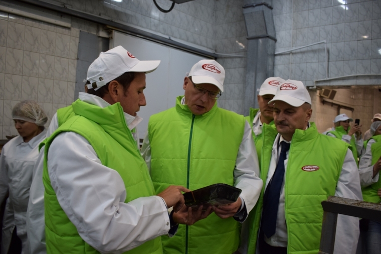 Александр Бурков видит резервы мясного рынка в глубокой переработке омской продукции #Экономика #Омск