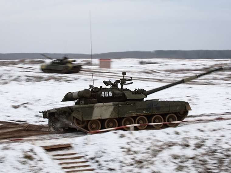 Американцы гримируют свои танки Abrams под омские Т-80 #Экономика #Омск