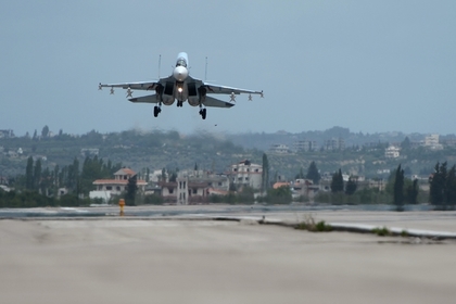 Американские самолеты провели разведку у российских баз в Сирии #Мир #Новости #Сегодня