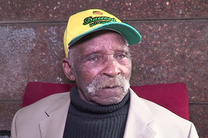 114-летний рекордсмен решил бросить курить #Жизнь #Новости #Сегодня