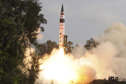 Индия снова запустила межконтинентальную баллистическую ракету #Наука #Техника #Новости