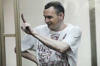 Тюремщики рассказали о состоянии здоровья голодающего в колонии Сенцова #Россия #Новости #Сегодня