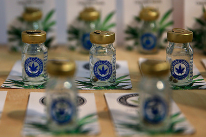Россияне выступили против продаж легких наркотиков наравне с алкоголем #Россия #Новости #Сегодня