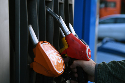 Россиянам рассказали о будущем цен на бензин #Финансы #Новости #Сегодня