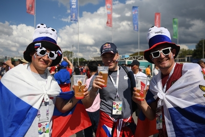 Россияне обрадовались победе России и выпили больше пива #Финансы #Новости #Сегодня