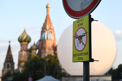 Аргентинцы запустили дрон на Красной площади и лишились его #Россия #Новости #Сегодня