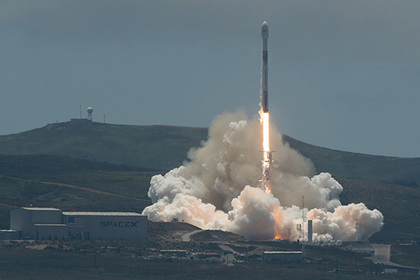 Ракеты Ariane 5 и Falcon 9 одновременно стартовали #Наука #Техника #Новости