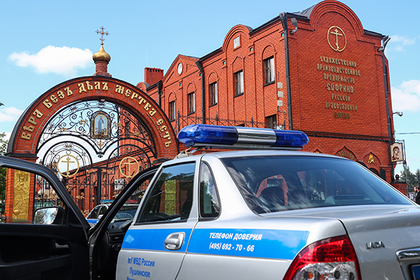 Полиция взяла под охрану производство утвари для РПЦ #Россия #Новости #Сегодня