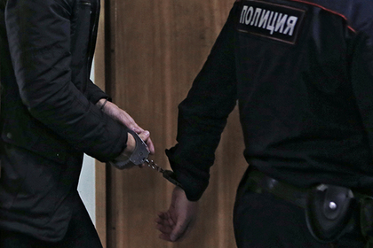 Скрывавшегося россиянина задержали на его свадьбе #Россия #Новости #Сегодня