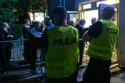 Все полицейские польского города ушли на больничный #Мир #Новости #Сегодня