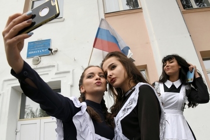 Россиянам предложили сэкономить на школьной форме #Россия #Новости #Сегодня