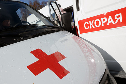 Заводившие машину «с толкача» женщины-медики получили новый транспорт #Россия #Новости #Сегодня