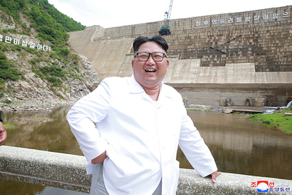 К Ким Чен Ыну приехал посланник из Южной Кореи #Мир #Новости #Сегодня
