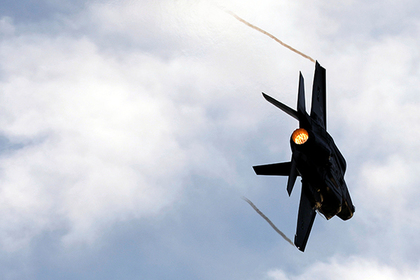 США заподозрили в доработке F-35 из-за C-300 #Наука #Техника #Новости