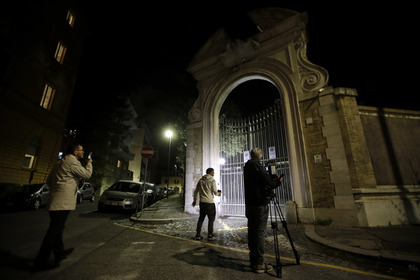 В посольстве Ватикана в Риме нашли человеческие останки #Мир #Новости #Сегодня