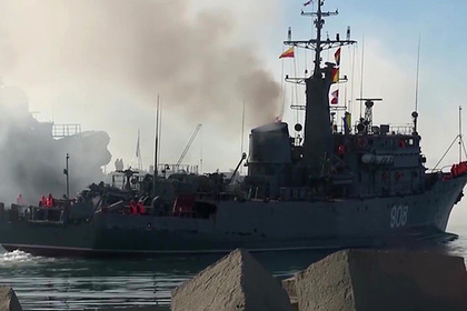 Россия отправила в Азовское море военный корабль #Россия #Новости #Сегодня