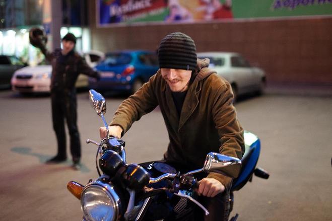 Омич купил мотоцикл «Ямаха» за пачку салфеток