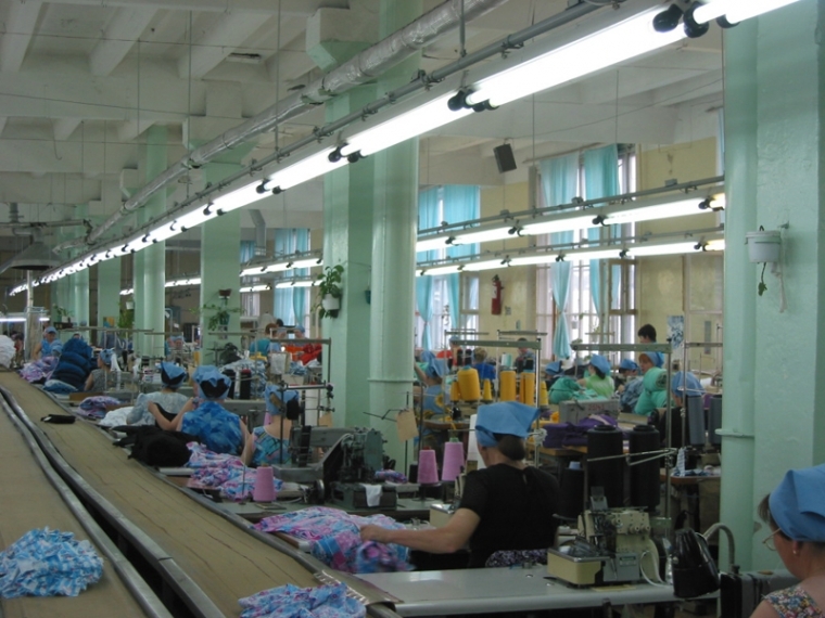Омские текстильщики: с импортом из ЕС нужно конкурировать, а не сжигать его