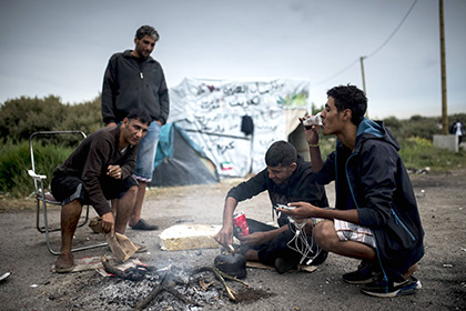 Франция построит лагерь в Кале для 1,5 тысяч беженцев