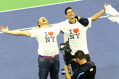 Джокович станцевал с фанатом на US Open