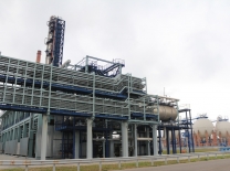 Правительство Омской области и «Газпром нефть» подписали соглашение о строительстве завода катализаторов