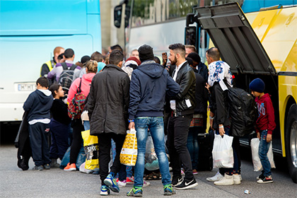 За выходные в Мюнхен приехали 20 тысяч беженцев