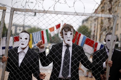 Болгария закрыла границу для беженцев