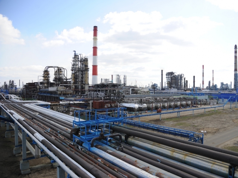 Коммунисты в омском ЗС хотят заблокировать инвестиции «Газпром нефти» в регион