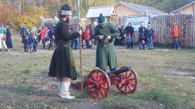 В Советском парке Омска теперь стреляют из пушек В Советском парке Омска теперь стреляют из пушек